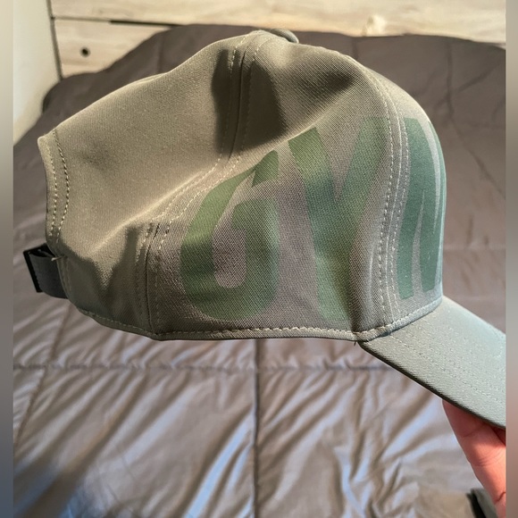 Gymshark Hat - Picture 2 of 6